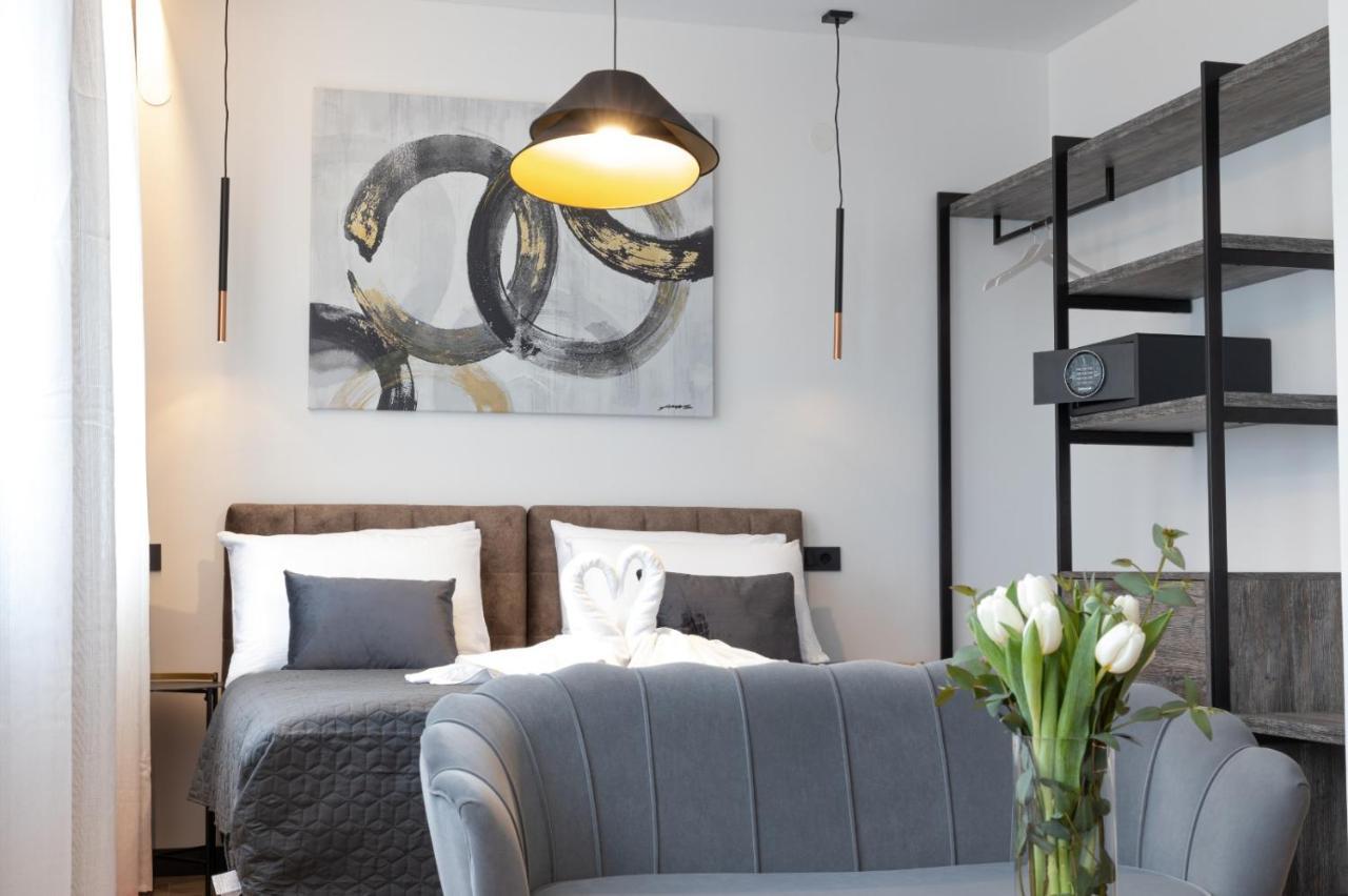 Apartmani Mozart-Centar فيروفيتيكا المظهر الخارجي الصورة