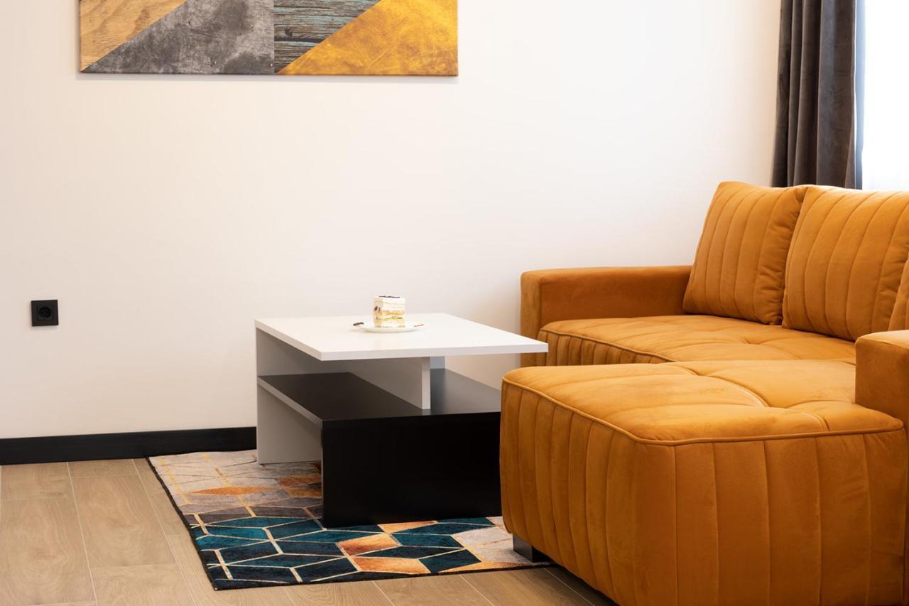 Apartmani Mozart-Centar فيروفيتيكا المظهر الخارجي الصورة